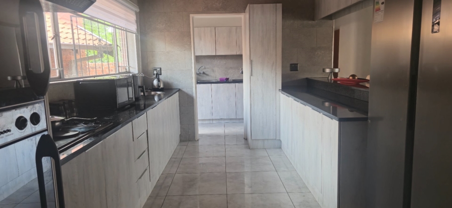  Bedroom Property for Sale in Heuwelsig Free State